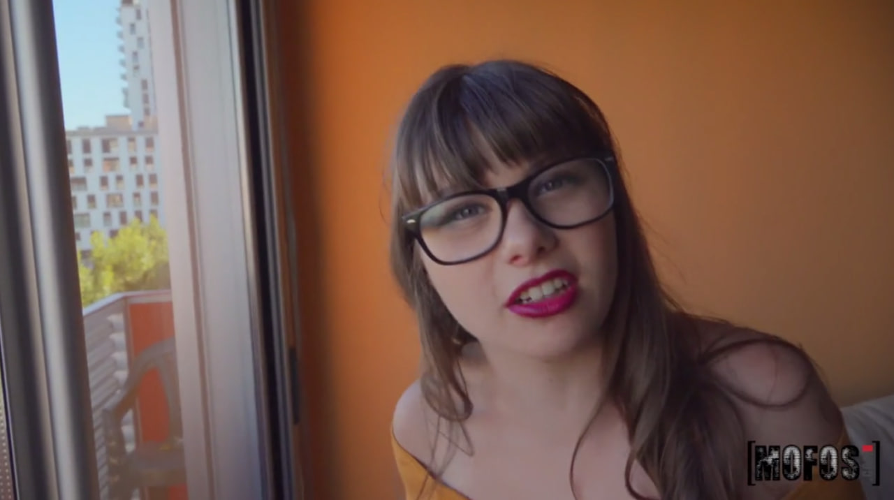 Luna Rival - Jordi El Niño Polla - Closure Gone Wild