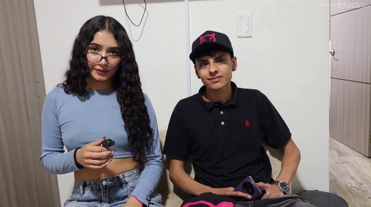Valen Vega, 18 años, debuta en su primer video íntimo
